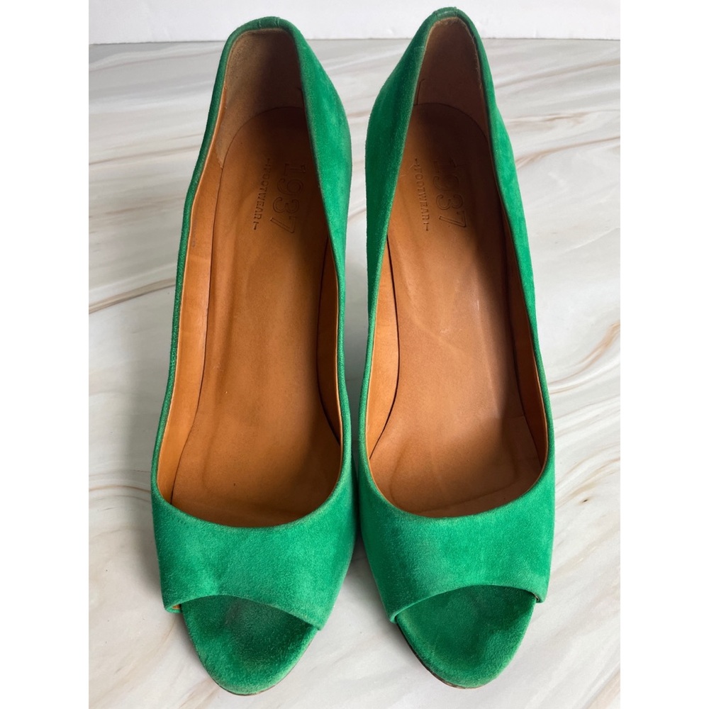 Madewell green suede peep toe wedges, size 10